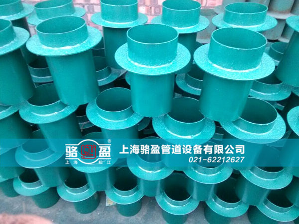 鶴壁市剛性<a href=http://www.m.jiangxiaoju.cn target=_blank class=infotextkey>防水套管</a>發(fā)貨圖