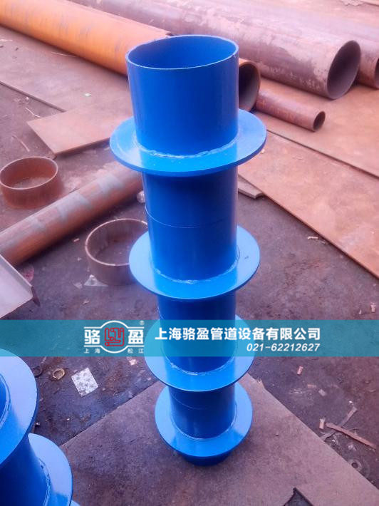 加長(zhǎng)加翼環(huán)剛性<a href=http://www.m.jiangxiaoju.cn target=_blank class=infotextkey>防水套管</a>